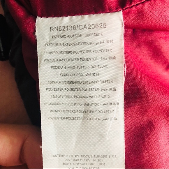 Guess by Marciano men’s puffer vest - Picture 5 of 7